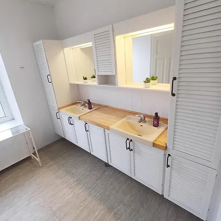 Appartement Grand Bright 2 Bedroom And 2 Bathroom In